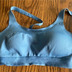Lululemon Sz 32D Fine Form Sports Bra Med Support Adjustable Convertible in teal